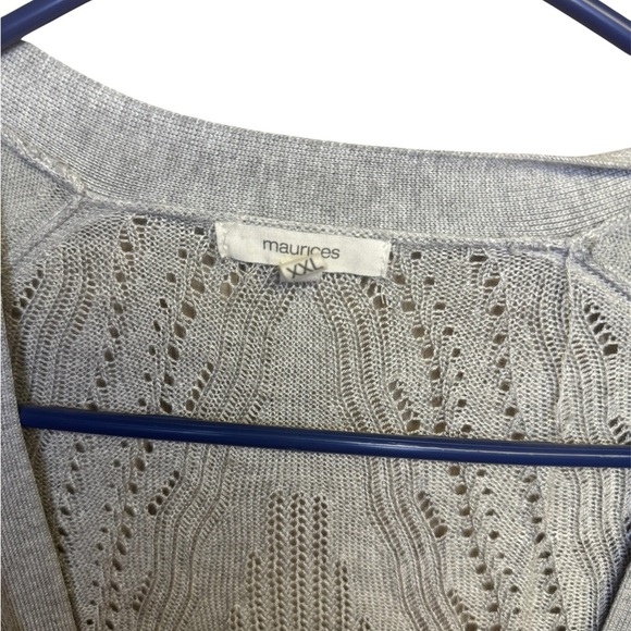 💥Maurices Light Gray Women's Cardigan - Picture 2 of 5